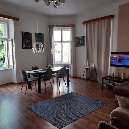 Anna Apartman Eger Luaran gambar