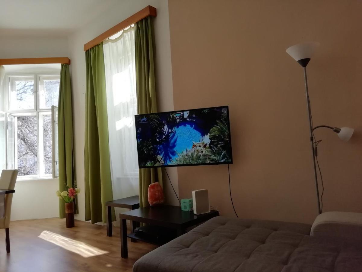 Anna Apartman Eger Luaran gambar